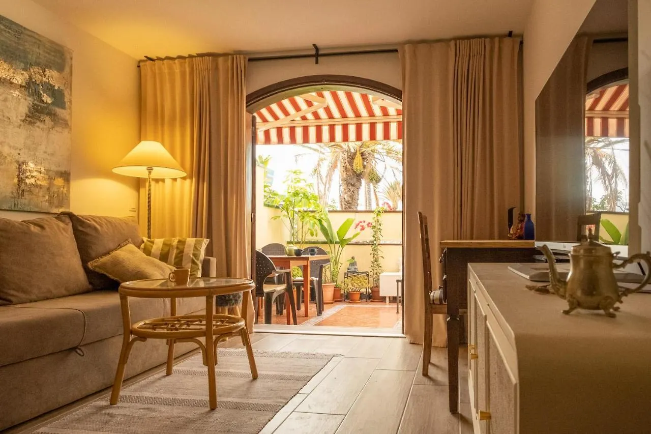 Melo\'S Place - Cozy Apartment With A Sunny Terrace. location